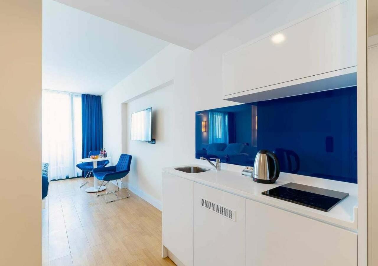 Aparthotel Orbi City Sea View Batumi Exterior foto