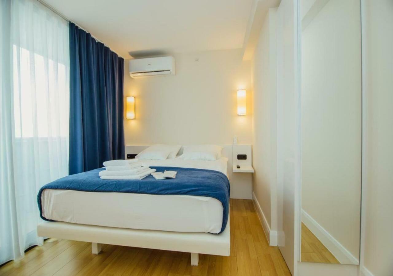 Aparthotel Orbi City Sea View Batumi Exterior foto